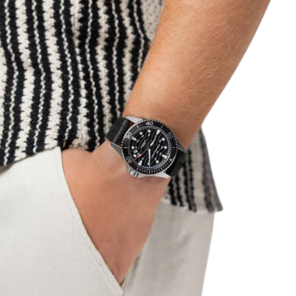Hamilton Khaki Navy Scuba Auto H82415330
