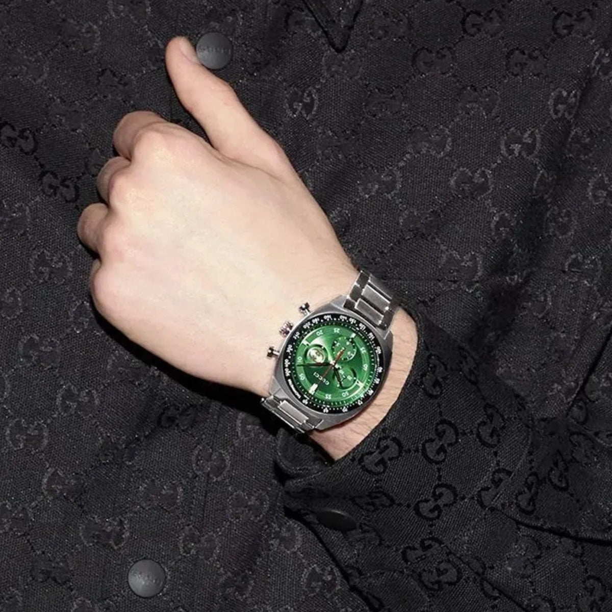Gucci Interlocking Chronograph 41 mm YA142318