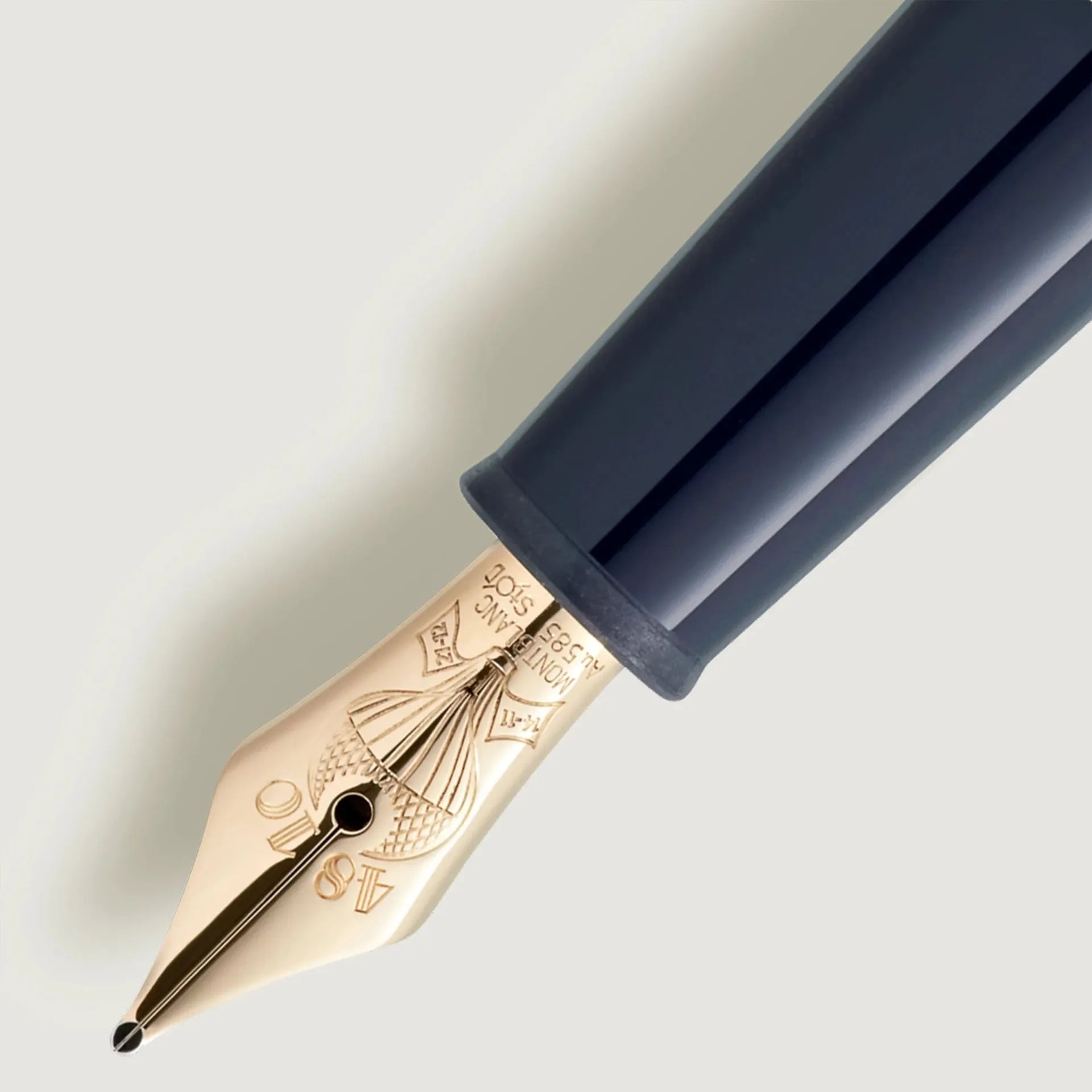 Montblanc Meisterstück MB132879 Around the World in 80 Days Stilografica Classique Edizione Speciale