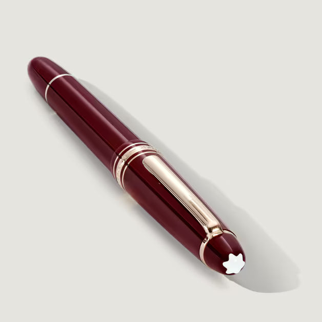Montblanc Meisterstück MB133014 Classique Bordeaux Penna Stilografica in Resina Bordeaux e Oro