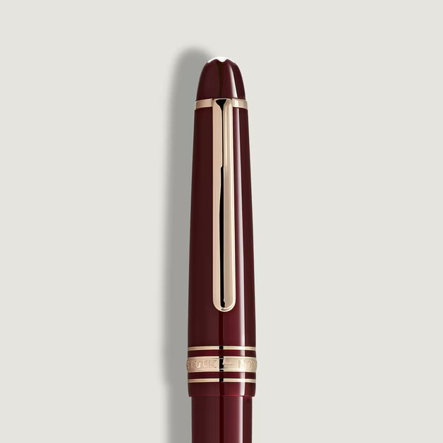 Montblanc Meisterstück MB133014 Classique Bordeaux Penna Stilografica in Resina Bordeaux e Oro