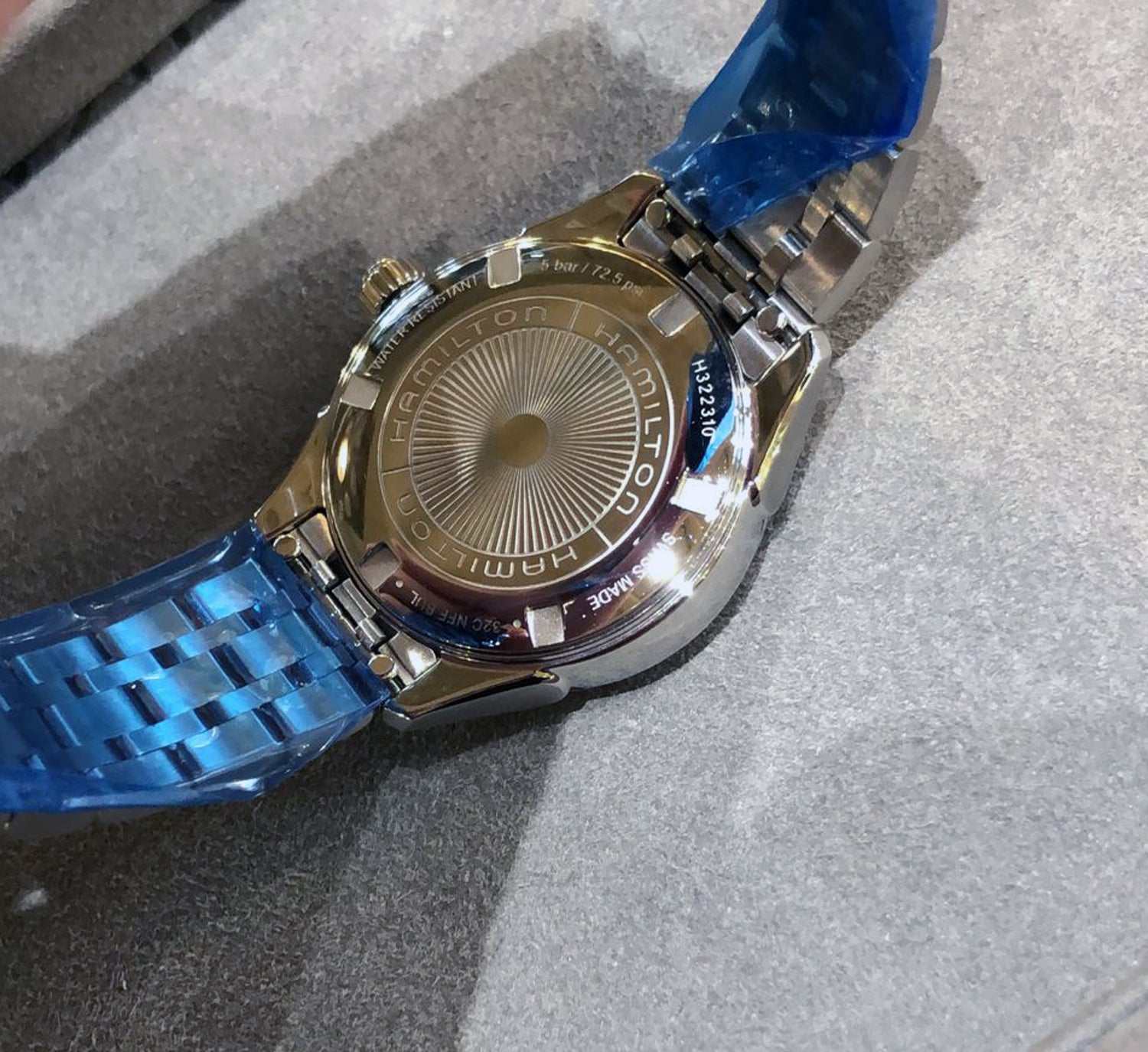 Hamilton Jazzmaster Lady Cuarzo 30 mm Ref. H32231140 - ON6155