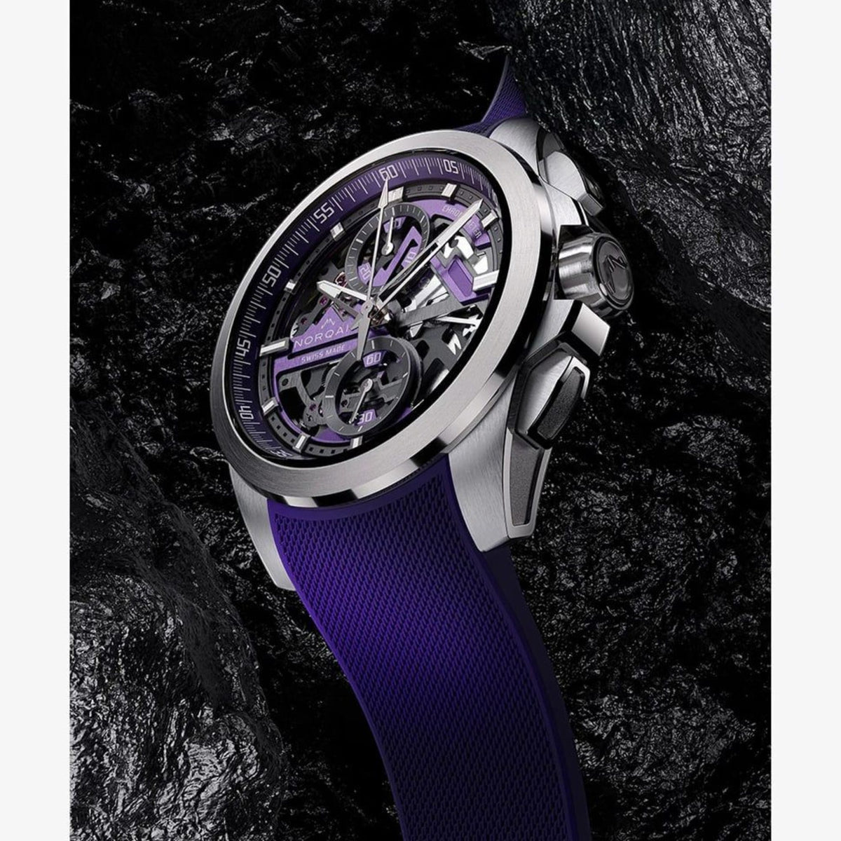 NORQAIN Independence Skeleton Chrono 42 N3200.40T03.P01.R01