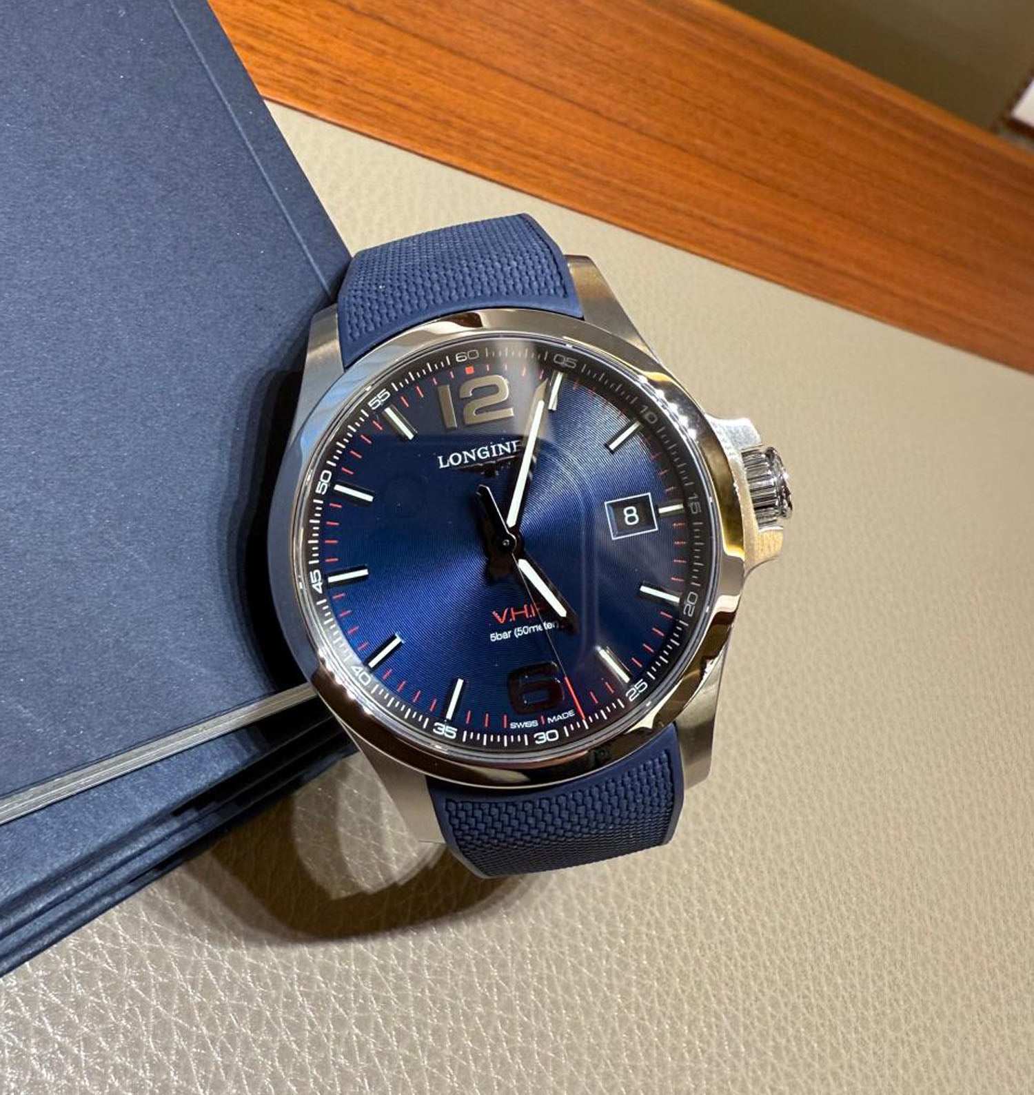 Longines Conquest Vhp 43 mm Quartz Ref. L37264969 - ON7766