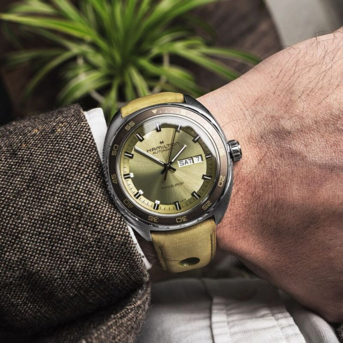 Hamilton American Classic Pan Europ Day Date H35445860
