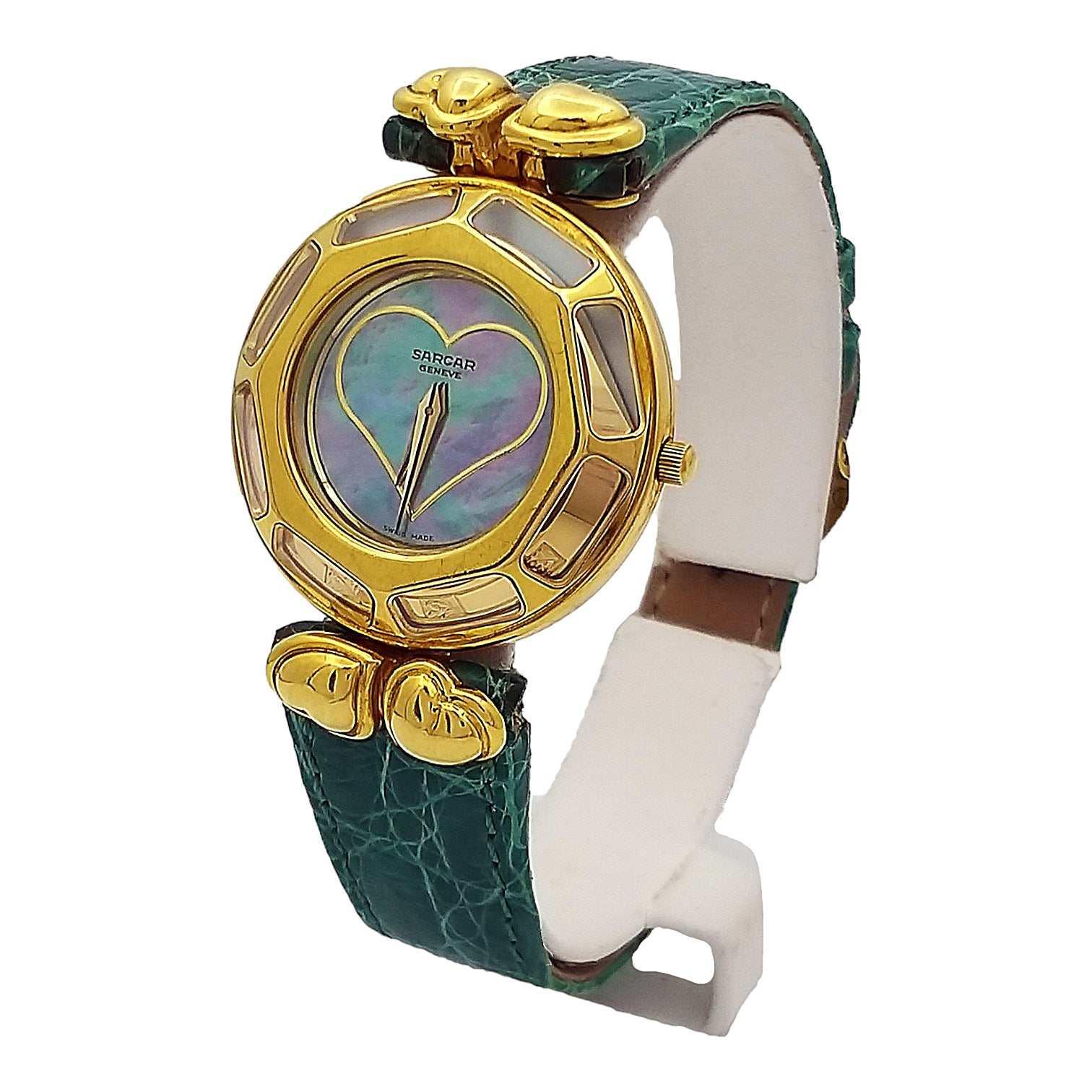 ID: ON858MARCA: SarcarREFERENZA: Q52251AJMODELLO: Geneve Magic Moon QuartzGENERE: DonnaMOVIMENTO: QuarzoCASSA: Oro gialloCRISTALLO: ZaffiroDIAMETRO: 23 mmRESISTENTE