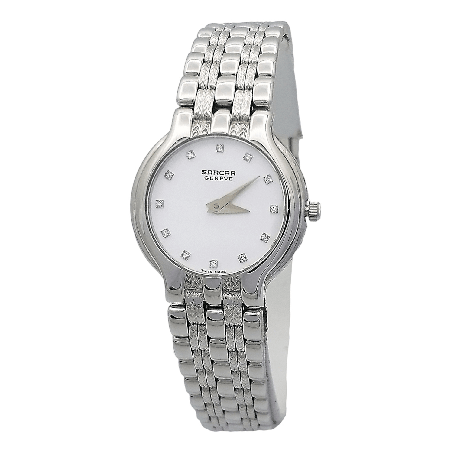 ID: ON861MARCA: SarcarREFERENZA: EESBA 81006MODELLO: Lady DiamondGENERE: DonnaMOVIMENTO: QuarzoCASSA: AcciaioCRISTALLO: ZaffiroDIAMETRO: 24 mmRESISTENTE ALL'ACQUA: -