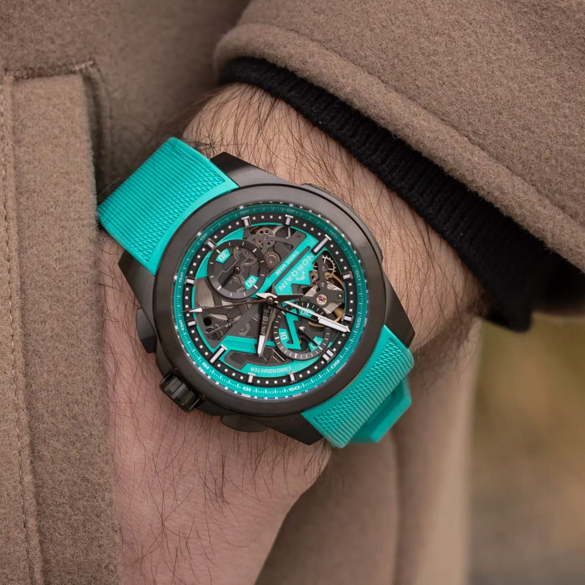 Norqain Independence Skeleton Chrono NNT3200BLC/JD326