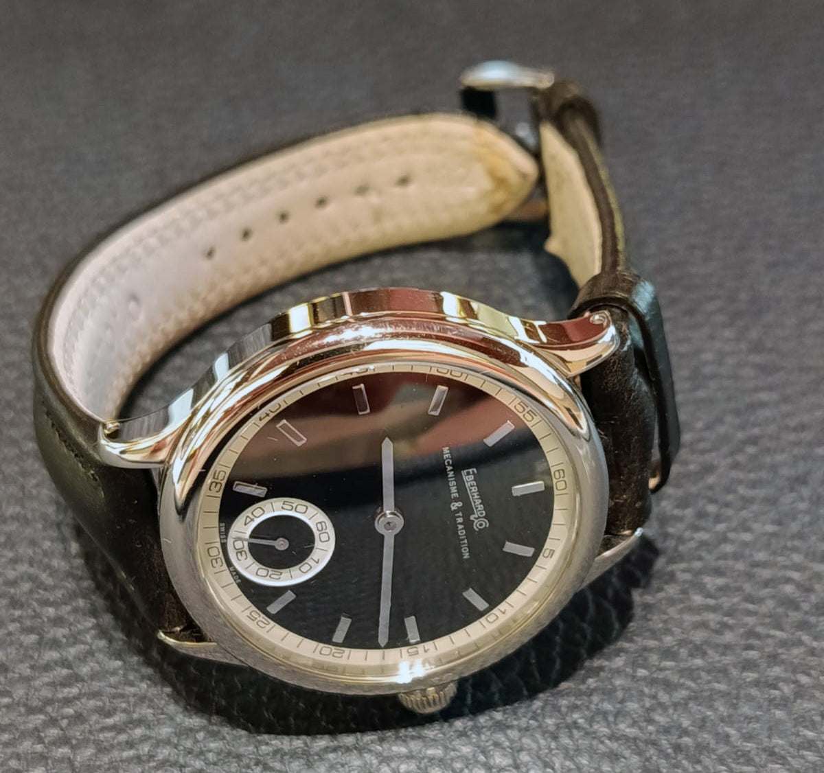 Eberhard &amp; Co. Traversetolo Manual 43 MM Ref. 21020.VZ CP - ON7920