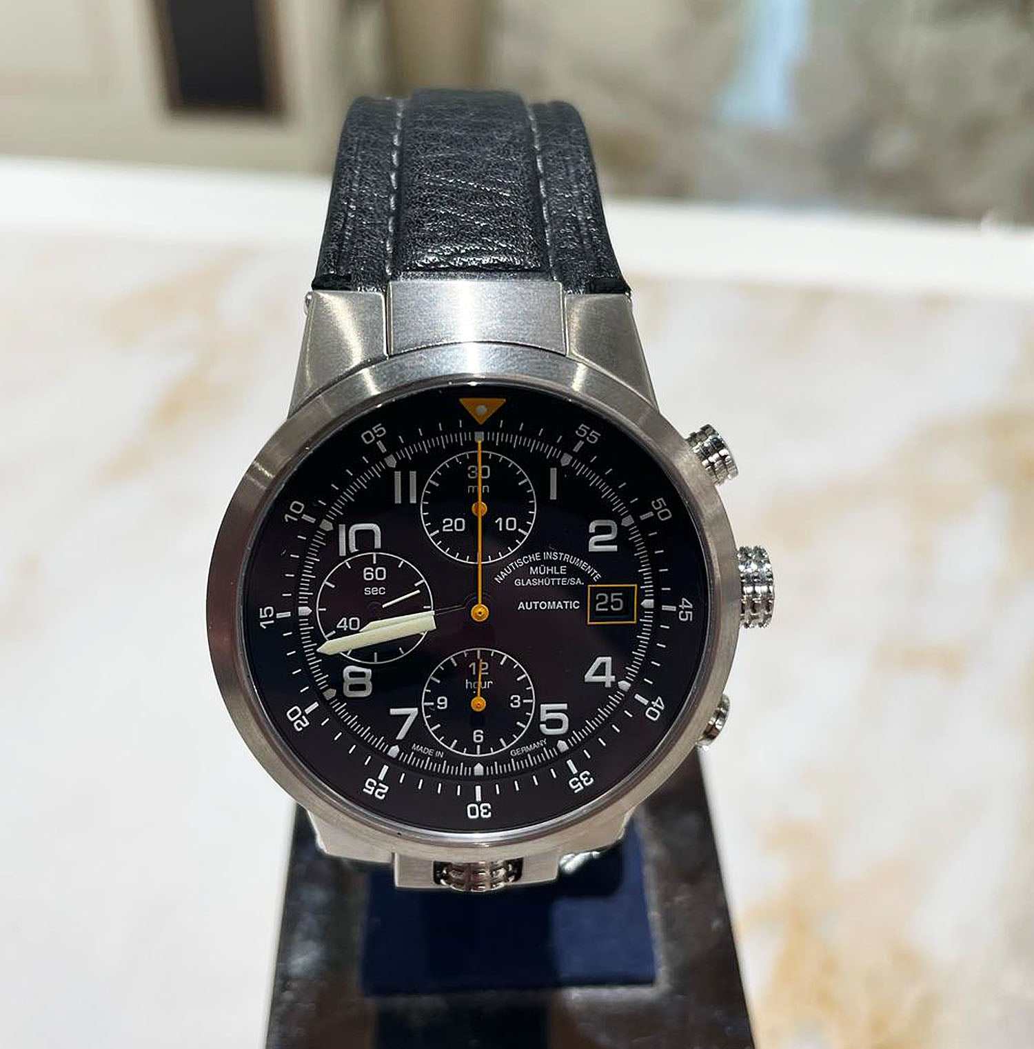 Mühle Glashütte Lufthansa Pilot Chronograph Lim. Ed. 42 mm Ref. M1-35-13-LB - ON7795