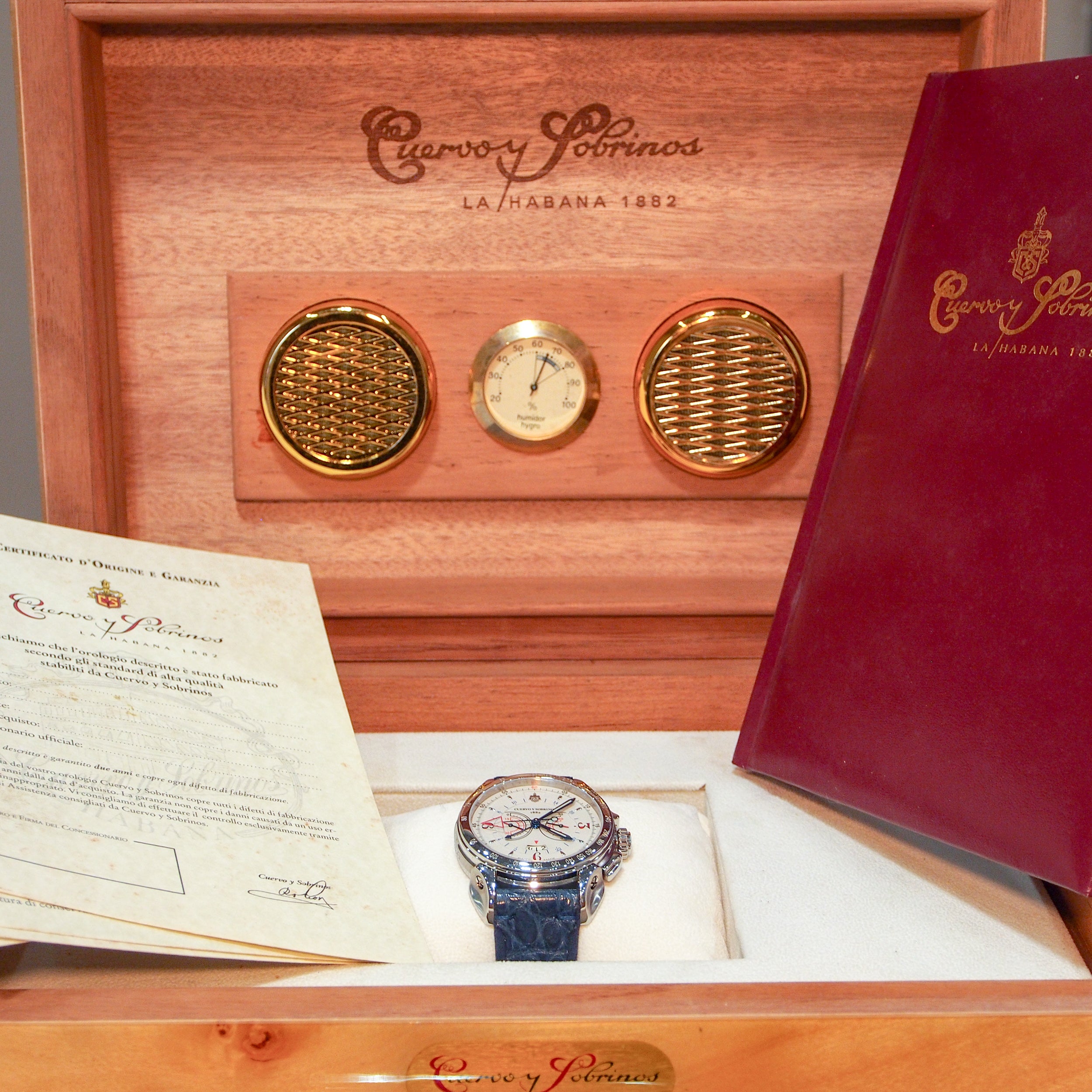 Cuervo Y Sobrinos Historiador Vuelo Ivory dial New Never Worn Ref. 3201.1I - ON05179