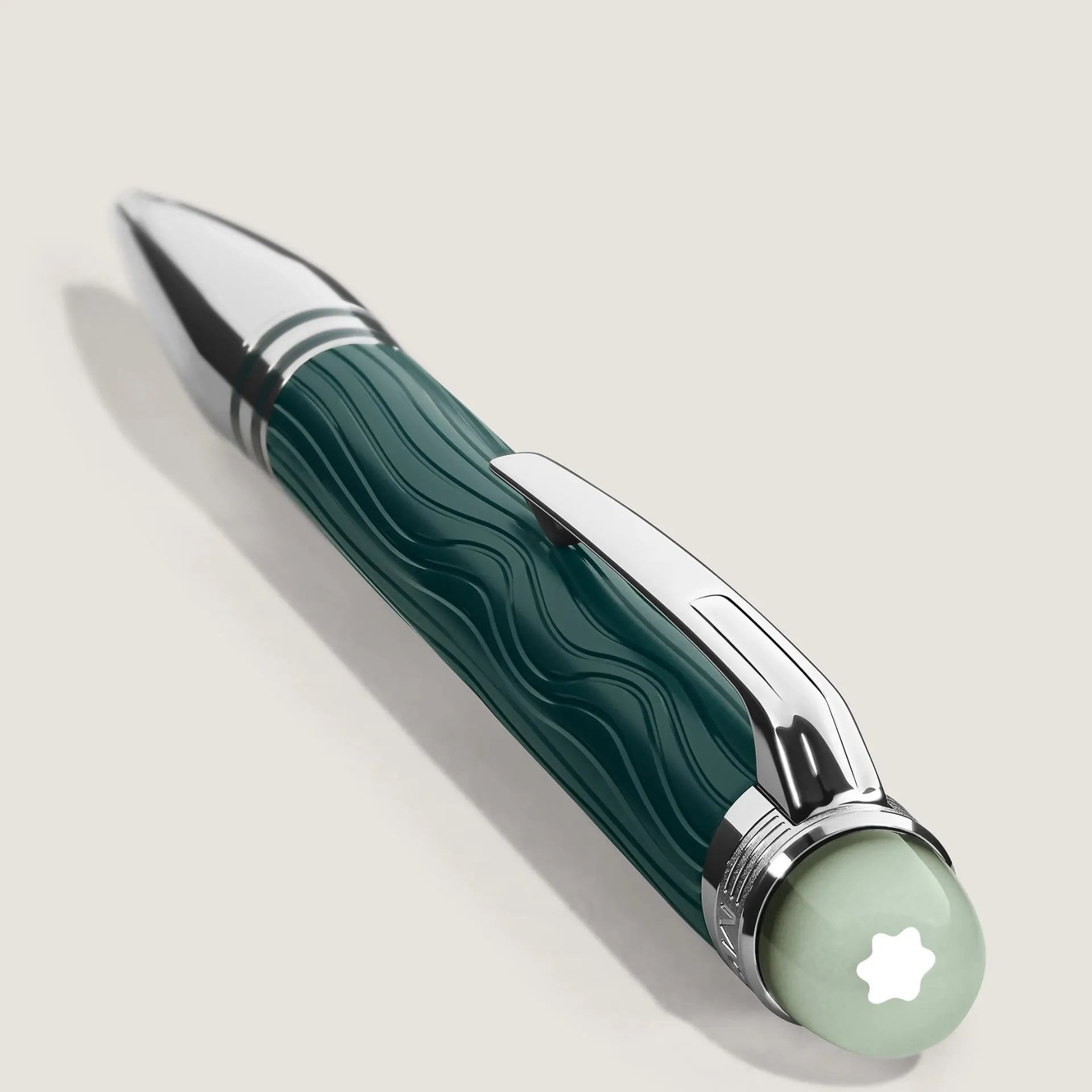 Montblanc StarWalker MB132908 Penna a Sfera PolarGreen Doué in Resina Grün e Platino