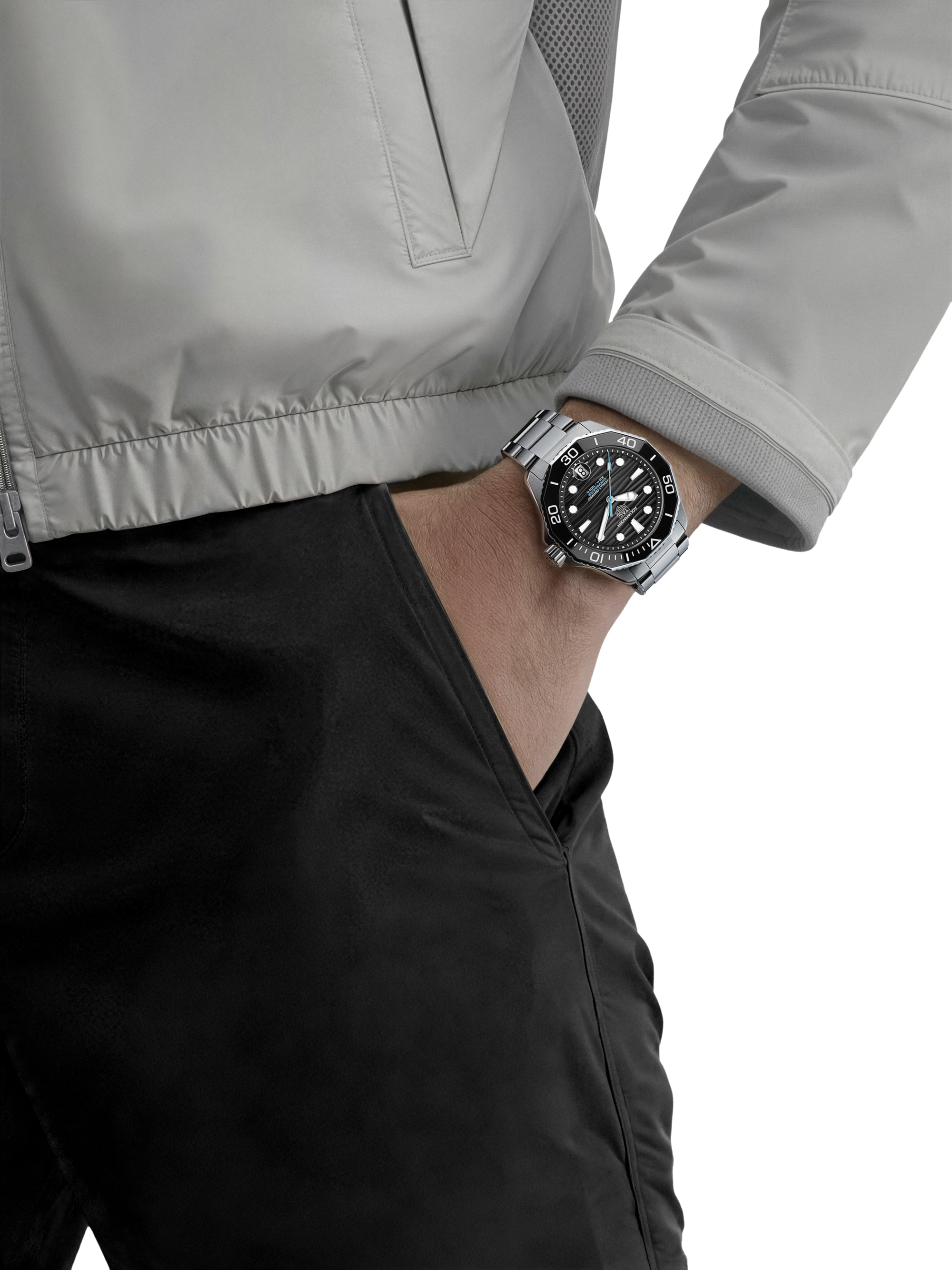 TAG Heuer Aquaracer Professional 300 Ref. WBP5110.BA0013 - ON10445 - vista 2