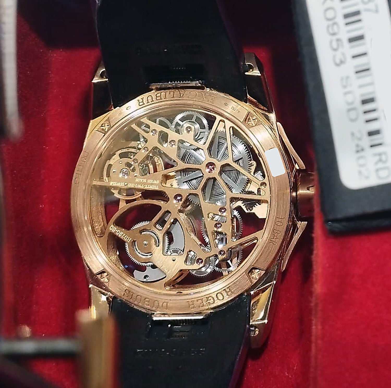 PRICE ON REQUEST - Contact us - Roger Dubuis Excalibur MonobalancierAutomatic Rose Gold 18 kt 42 mm Ref. DBEX0953 - ON7701