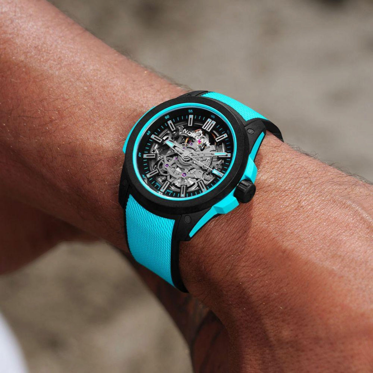NORQAIN Wild ONE Skeleton 42mm Turquoise N3000.07Q27.B07