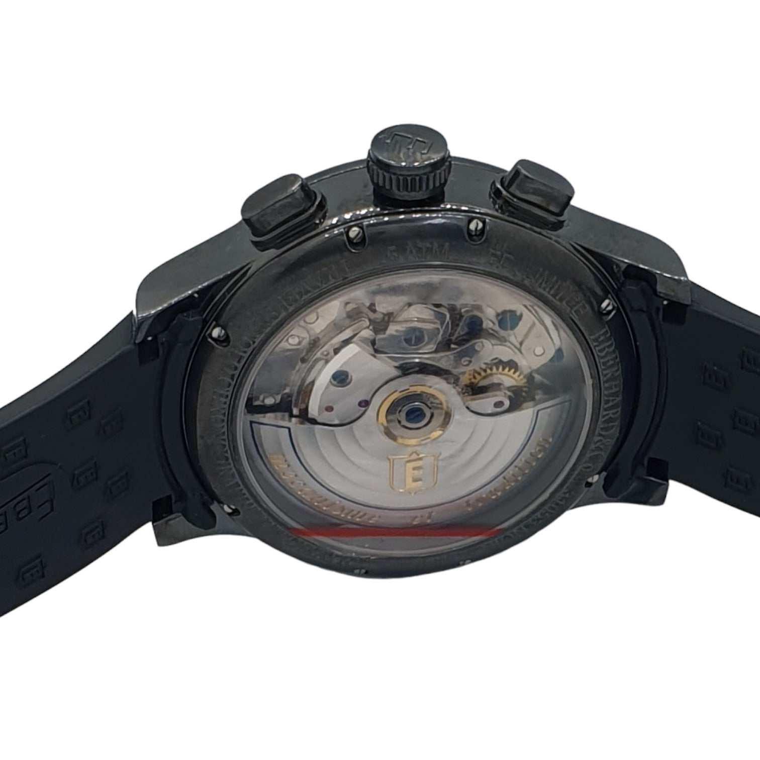 ID: ON3221MARCA: Eberhard &amp; Co.REFERENZA: 31053CUMODELLO: Traversetolo Noir Ed. LimitataGENERE: UomoMOVIMENTO: AutomaticoCASSA: Acciaio trattamento al carbonioCR