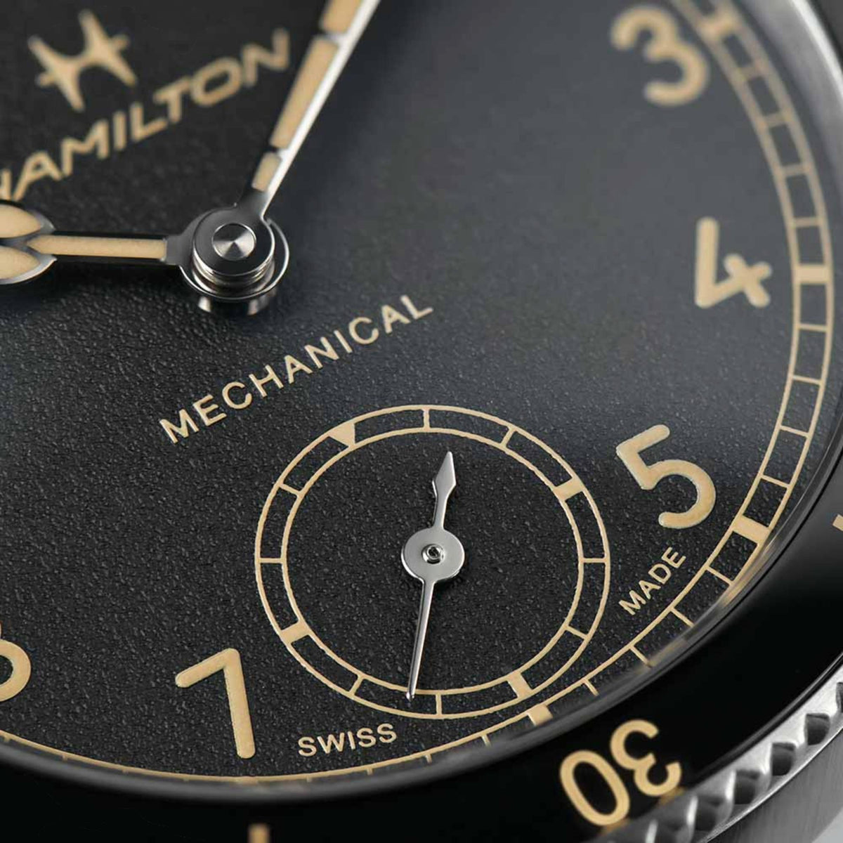 Hamilton Khaki Aviation Pilot Pioneer Mechanical H76719530