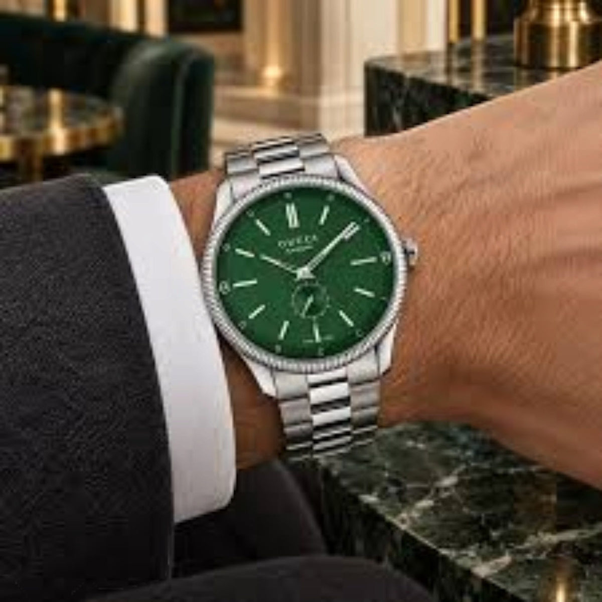 Gucci G-Timeless 40mm Automatic YA126397