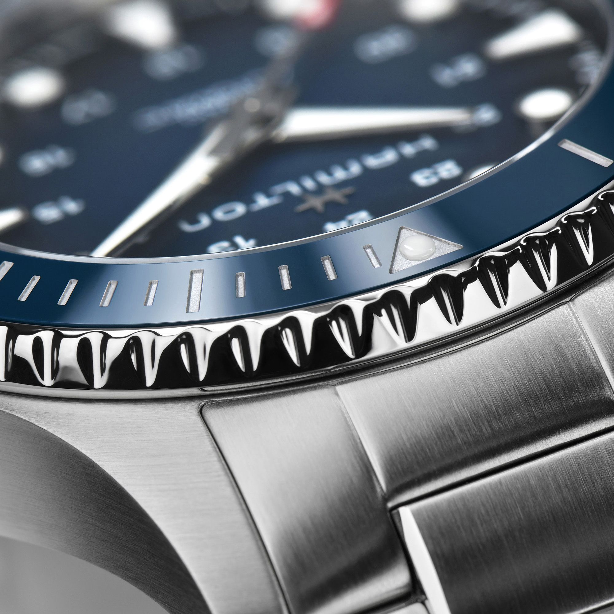 Hamilton Khaki Navy Scuba Auto Ref. H82505140 - ON10008 - vista 3